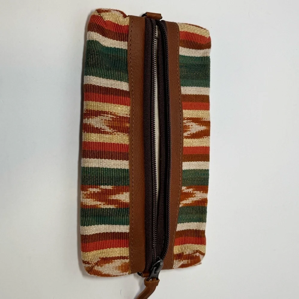 Beautiful Nena & Co pouch